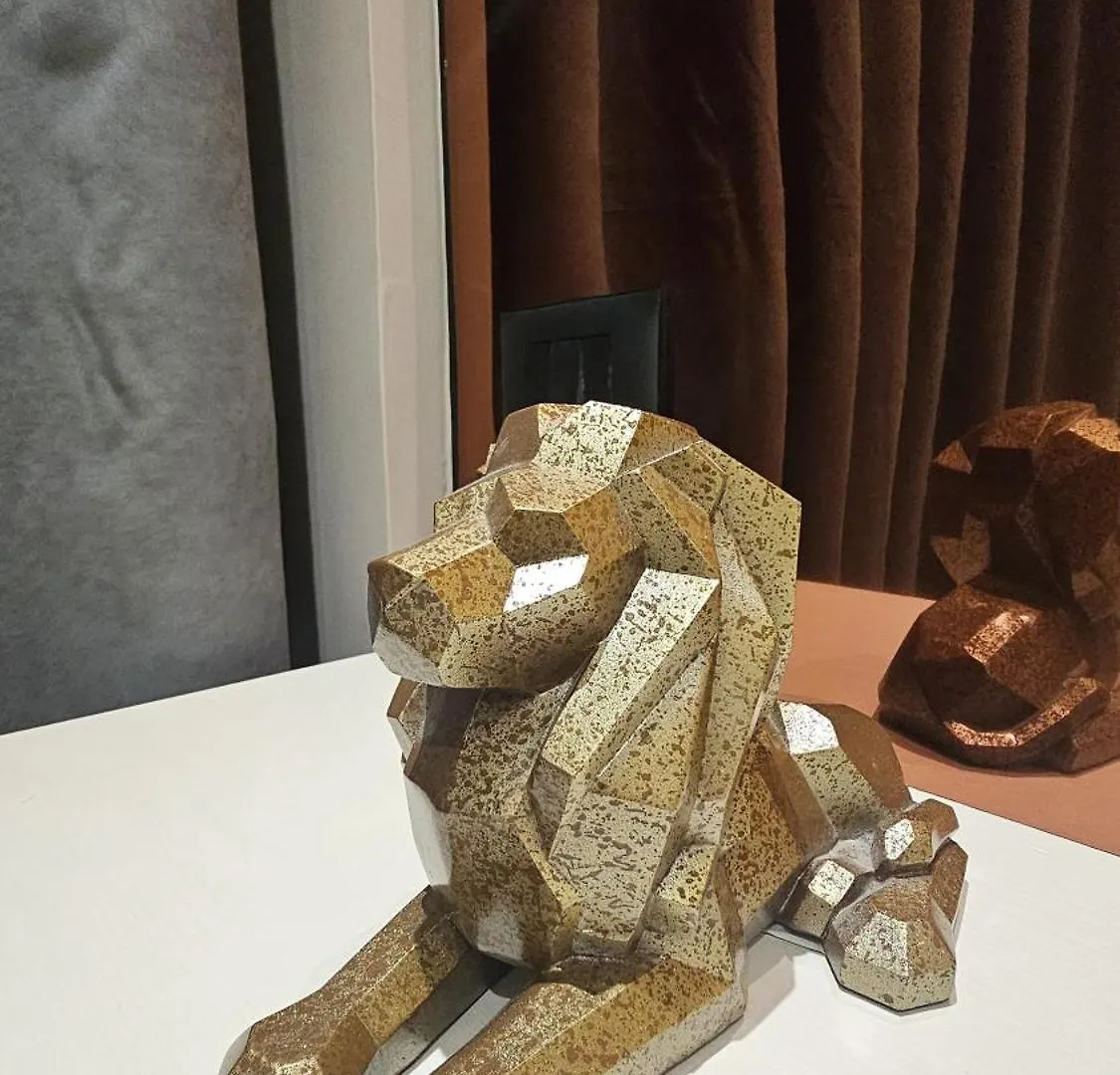 Premium Verona Hotel ドゥラス
