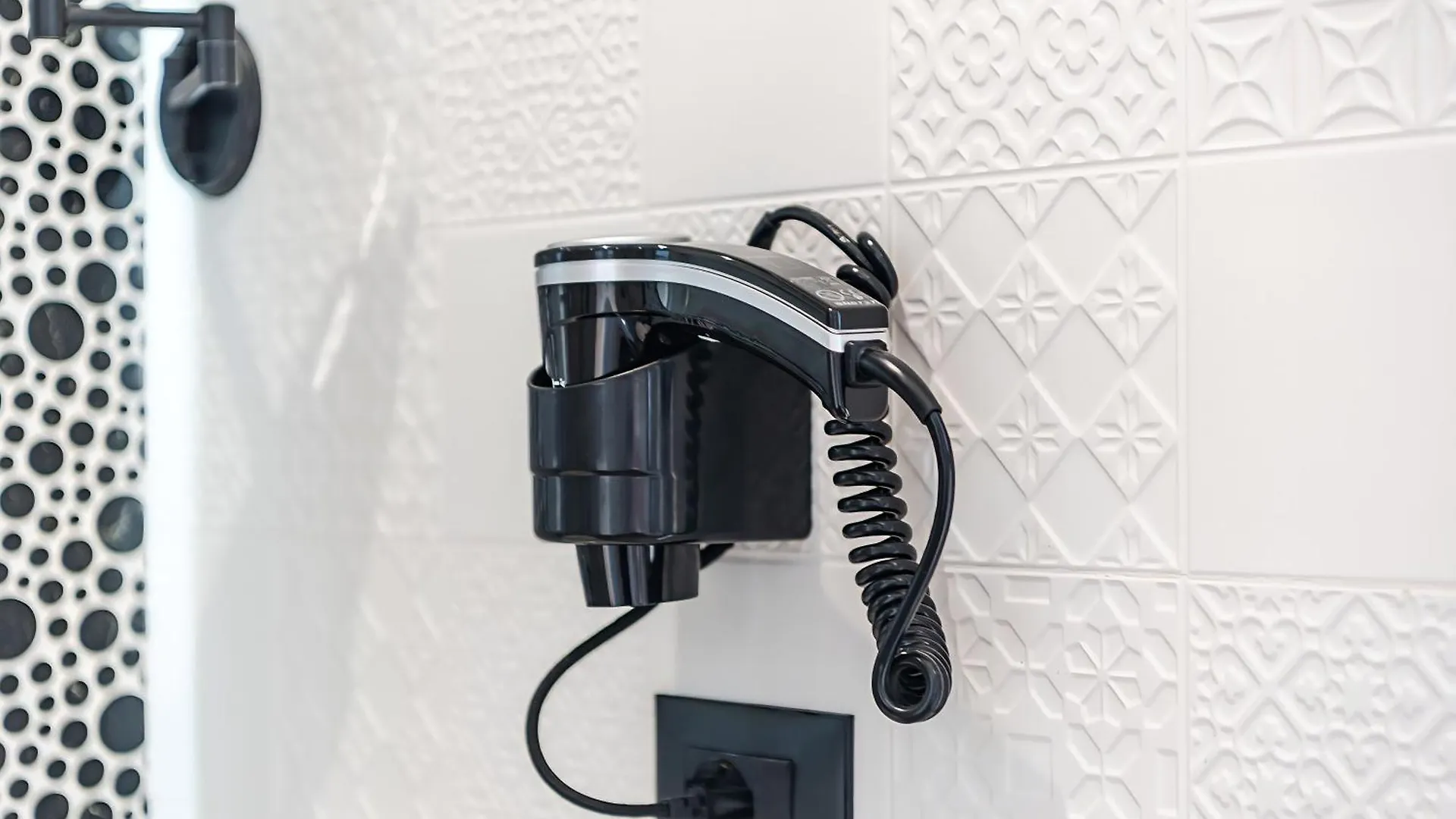 Premium Verona Hotel ドゥラス 4*,  アルバニア