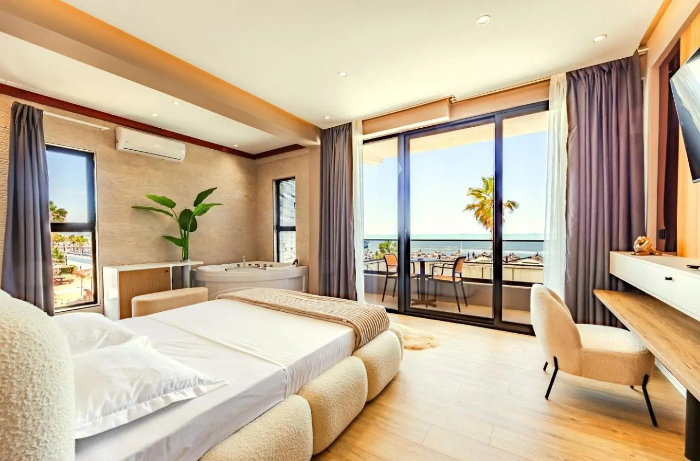 Premium Verona Hotel ドゥラス